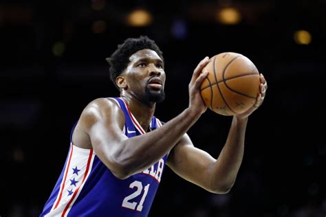 Embiid misses Philadelphia scrimmage with calf tightness | RochesterFirst