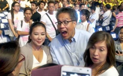 Mar Roxas’ Funny Pre-Campaign Period Image Makeover – Get Real Post