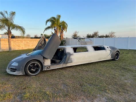 This Unfinished Lincoln-Based Bugatti Veyron Limo Replica Is Listed For ...