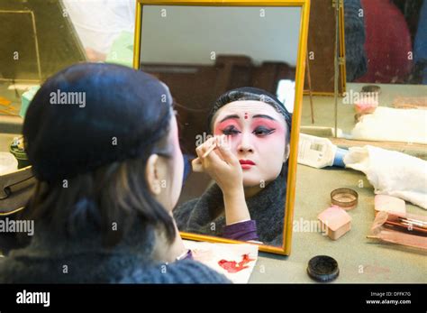 Chinese Kunqu opera performers get ready for the show Stock Photo - Alamy