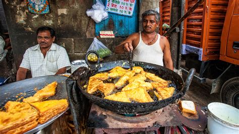 Where to Eat the Best Delhi Street Food Right Now