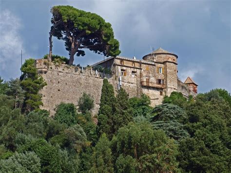 Best 5 Things to See in Brown Castle Portofino