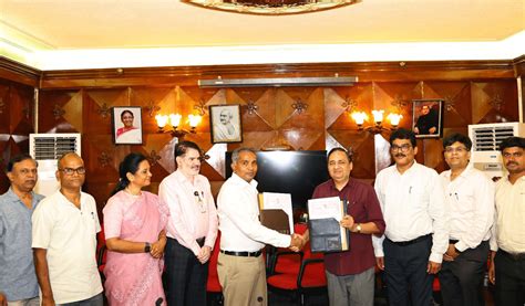 CSIR-IICT and BHEL sign MoU for technology on CO2 to DME-Telangana Today