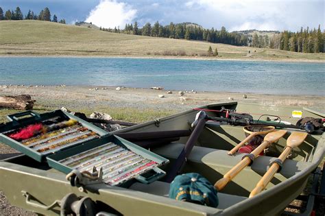 The Right Fly Fishing Equipment For Any Scenario – Tom Johannesen