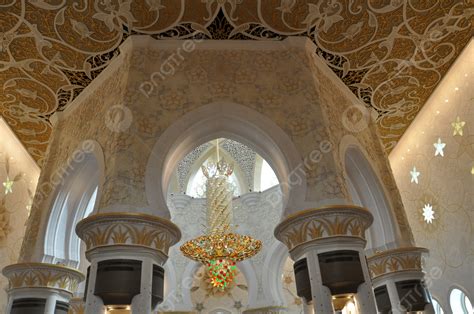 The Splendid Inside Of Sheikh Zayed Grand Mosque In Abu Dhabi Uae Photo ...