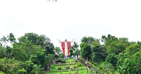 Kamay ni Hesus Shrine & Grotto (Via Dolorosa Grotto)