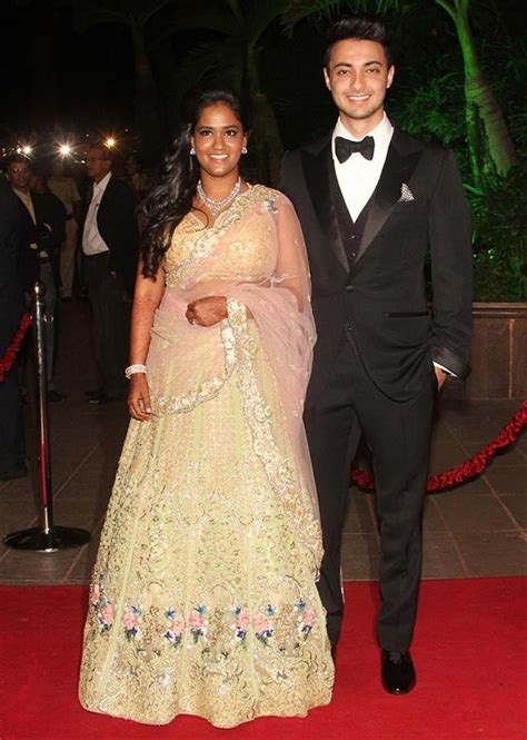 The Best & Worst Bollywood Celebrity Wedding Looks 2014 | Bollywood ...