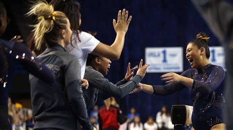 Watch UCLA gymnast Grace Glenn's history-making perfect 10.0 beam routine - ESPN