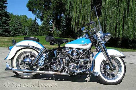 Harley Davidson Classic: Classic Harley Davidson 1960s