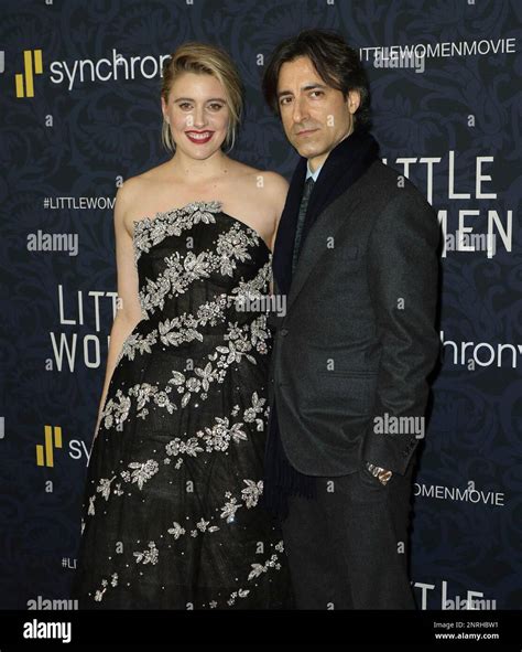 Photo by: John Nacion/STAR MAX/IPx 2019 12/7/19 Greta Gerwig and Noah ...