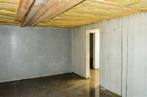 Best Soil For Keeping Water Out of Basement? » The Money Pit