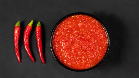 What Is Harissa (And Is It Spicier Than Sriracha)?