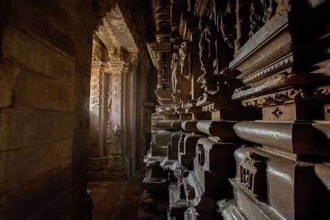 Kandariya Mahadeva Temple Inside