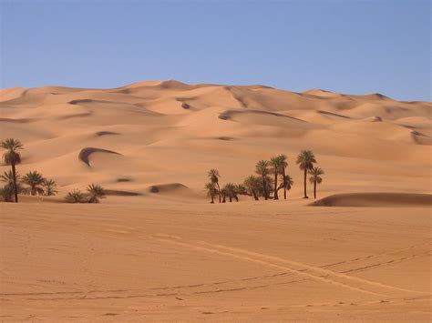 Amazing Salty Lakes Of Ubari Sand Sea - YourAmazingPlaces.com