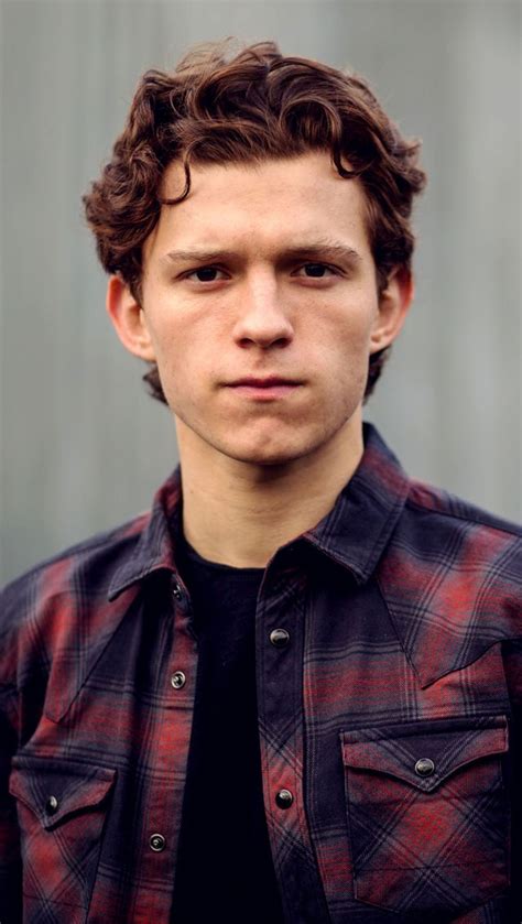 spiderman tom holland wallpaper | Tom holland hair, Tom holland haircut, Tom holland