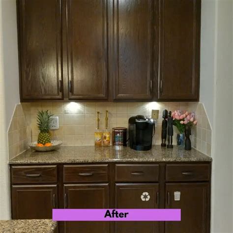 DIY Battery Operated Under Cabinet Lighting - DianneDecor.com