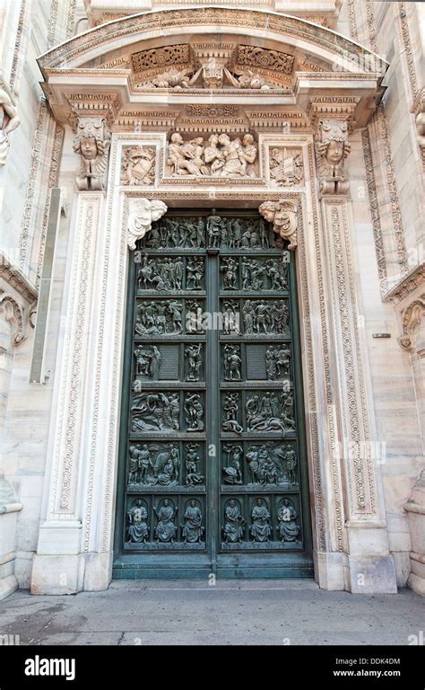 Milan cathedral door hi-res stock photography and images - Alamy