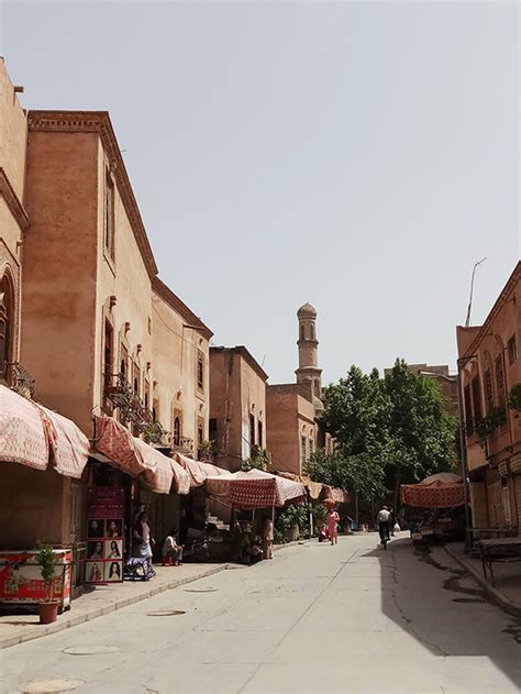 Kashgar_Old-Town – Sublime