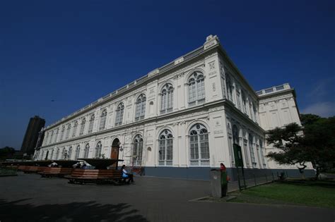 Central Lima — Strolling Earth