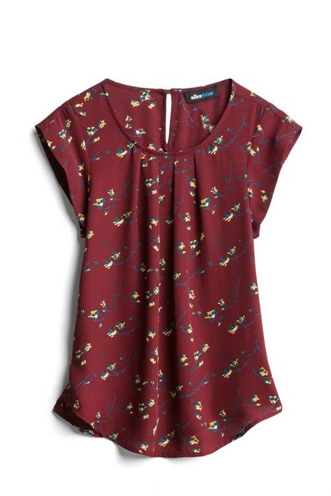 Dark red/maroon is one of my favorite colors to wear for Fall! #workclotheswomenstitchfix ...