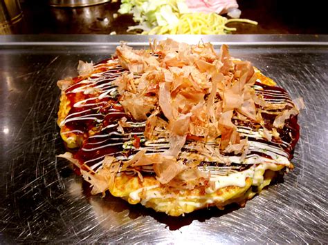 Japan's "soul food": a simple guide to Osaka street food - Wondrous Paths