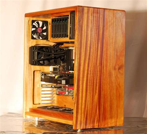 Wood computer case Desk Pc Build, Build A Pc, Gaming Pc Build, Computer Build, Pc Desk, Wood ...