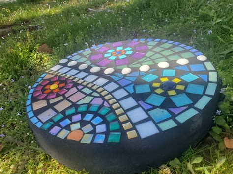 Round Colorful Mosaic Garden Stepping Stone - Etsy