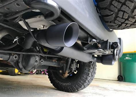 Jeep Wrangler JK: Axle-Back Exhaust Systems and Uses