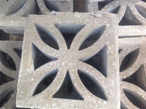 13 X decorative garden wall blocks ideal for patios and bbq | in Spilsby, Lincolnshire | Gumtree