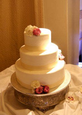 Porto's does wedding cakes!!!! | Wedding | Pinterest