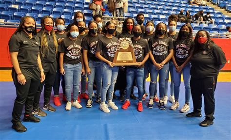 Duncanville ISD on Twitter: "The @Duncanville_HS Pantherettes have some new bling to commemorate ...