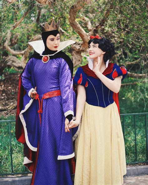 snow white and the evil queen | Disney face characters, Disney cosplay, Snow white characters