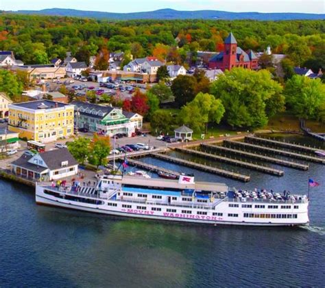 Celebrating on Lake Winnipesaukee, boat rentals in Boston, and the ...