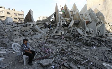 Gaza: 2 Killed, 20 Injured In Pre-Dawn Israeli Air Strikes; No Cease ...