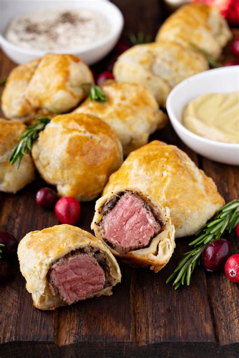 Recipe: Mini Beef Wellington with Creamy Horseradish Sauce