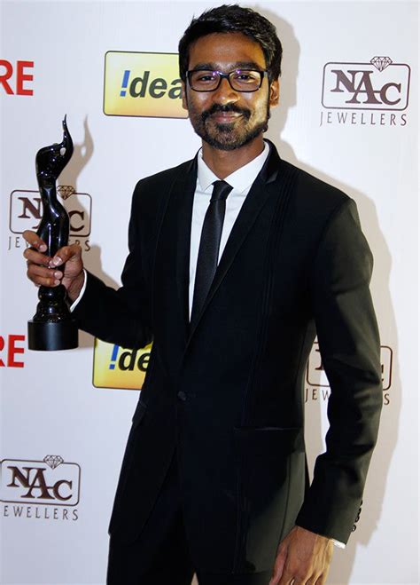 Dhanush at Film Fare Awards 2014 South | Veethi | Actor photo ...