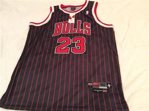 Michael Jordan Nike Throwback Jersey Stitched Size 50 NWT | #1737052480