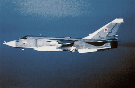 File:Su-24 Fencer left side.jpg - Wikipedia
