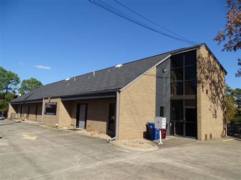 COMMERCIAL REAL ESTATE AUCTION INCLUDING PERSONAL PROPERTY - DECEMBER 11TH @ 11 AM - SELLS ...