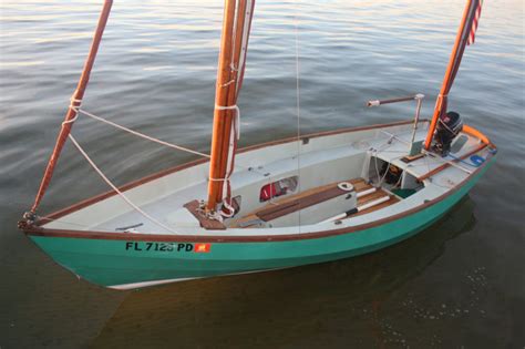 Lugger sailing boat plans ~ Small timber boat plans