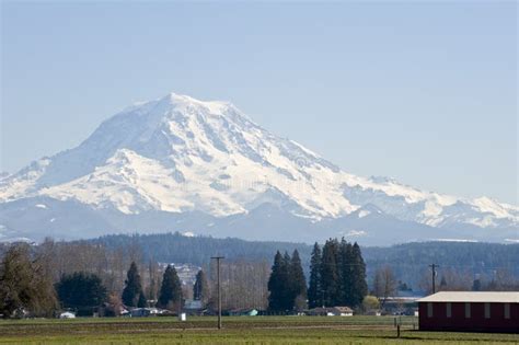 Mount Rainier volcano stock photo. Image of geological - 4536770