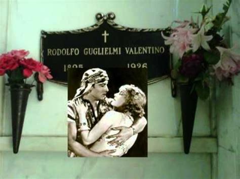 Famous Graves at the Hollywood Forever Cemetery - YouTube