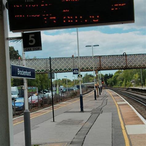 Brockenhurst Railway Station (BCU) - Train Station