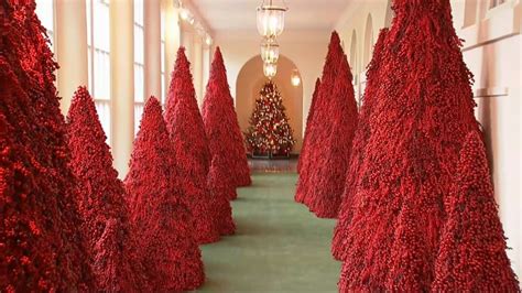 Melania Trump Red Christmas Trees - 1600x900 Wallpaper - teahub.io