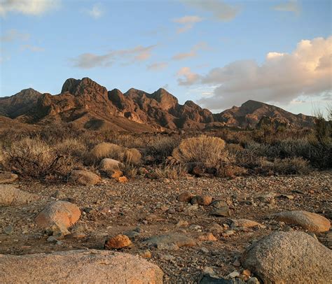 The Organ Mountains, New Mexico [OC] [3529x3024] : r/EarthPorn