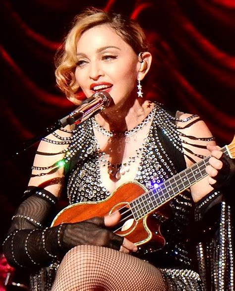 7 Unknown Facts About Madonna’s Teeth and Teeth Gap