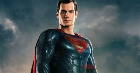 See Henry Cavill’s Superman Return In Black ‘Justice League’ Suit ...