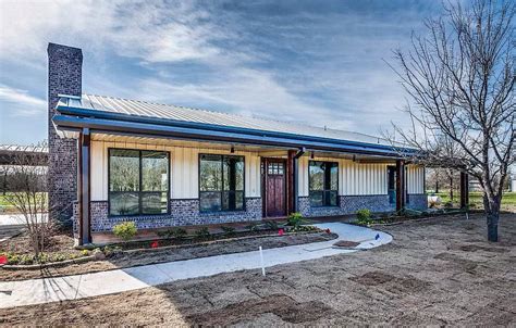 Ennis, TX Modern Steel Frame House With 8acres, 2400sqft 3bed 3bath ...