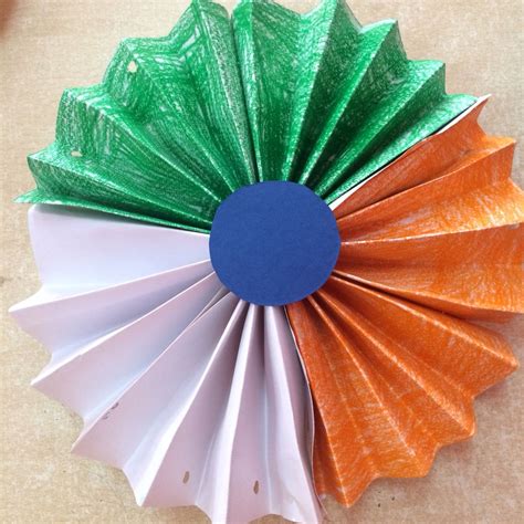 Independence Day craft | Paper decorations diy, Independence day ...