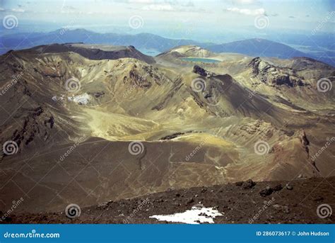 New Zealand Volcanic Plateau Stock Image - Image of volcanoes, tramping: 286073617